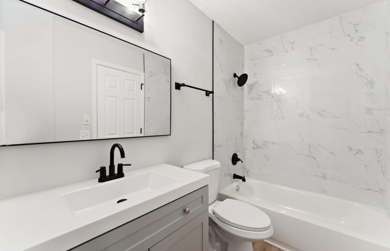 Modern Bathroom Vanity and Shower